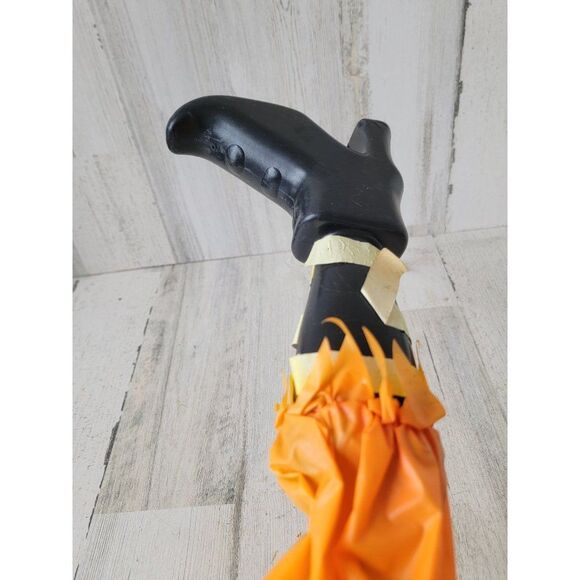 Sun Hill AS IS witch boot foot stake prop Halloween decor vintage - Picture 8 of 14